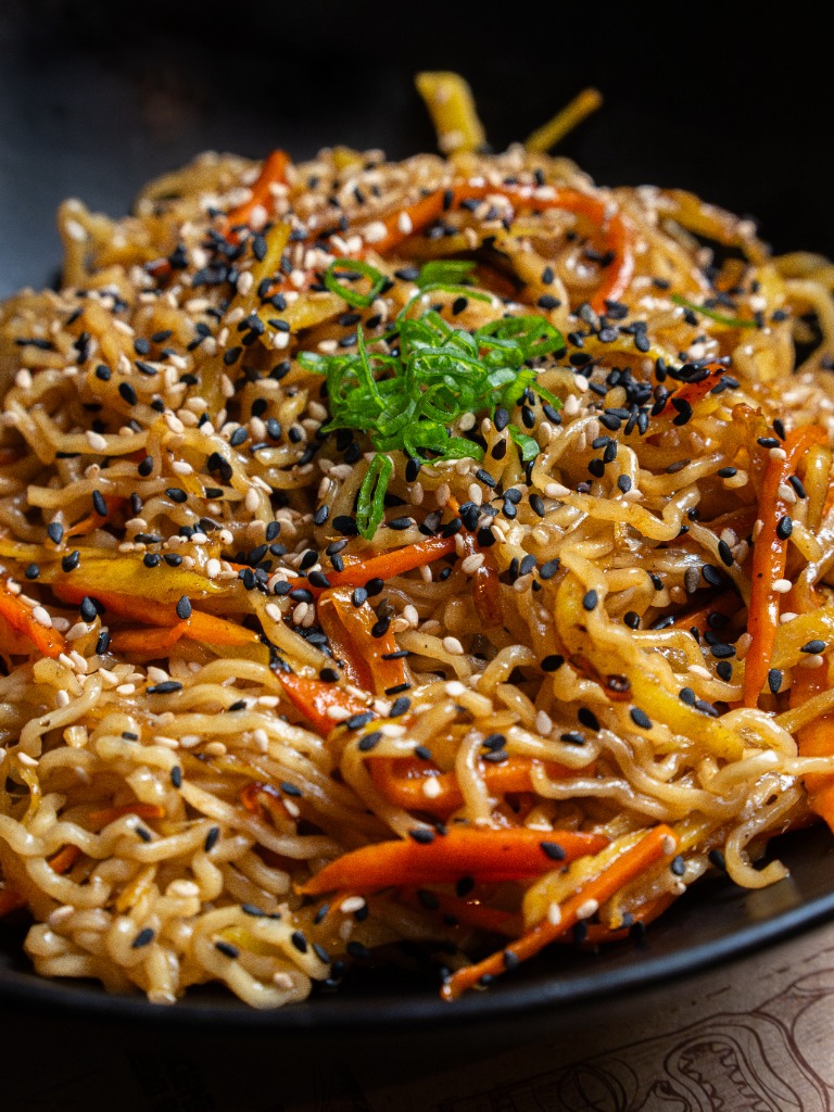 Fideos Kontiki y comida asiática
